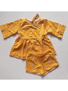 Alice + Ames Girl The Bloom Set in Zingy Petals 4T
